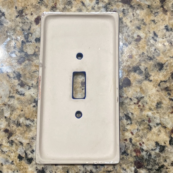 Light switch Cover. - Picture 2 of 2